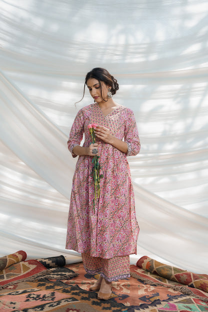 Nazakat Floral Cotton Block Print Kurta Set